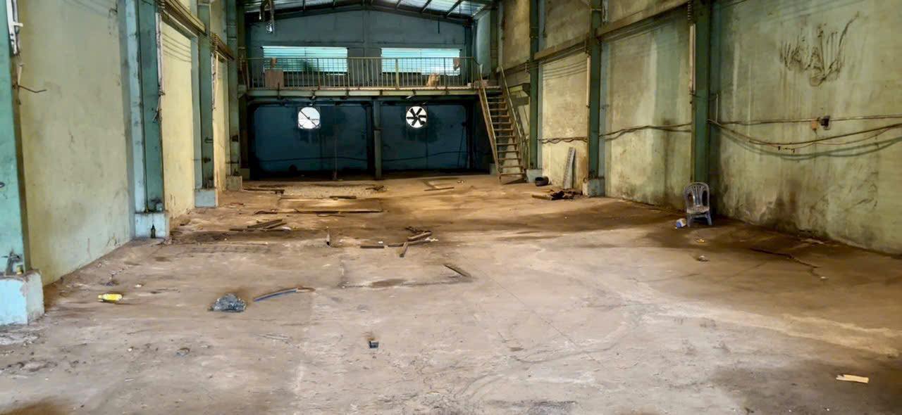 Cho thuê mặt bằng 500m² mặt tiền Quốc lộ 13, Bình Dương - Vị trí đẹp, tiện kinh doanh!