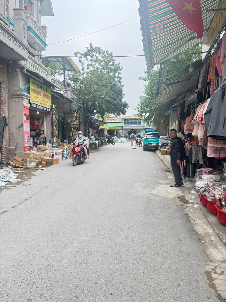 Đất 56m² Phú Lương, Hà Đông giá 5.6 tỷ - Mặt tiền rộng, gần UBND!