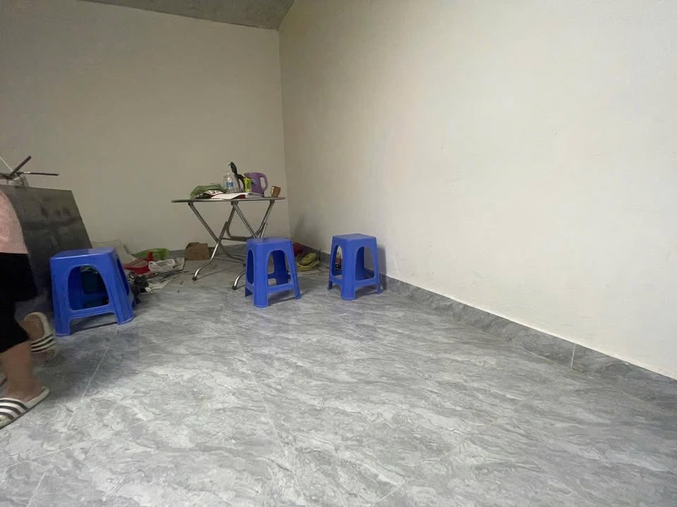 Nhà riêng cho thuê hẻm ô tô An Bình, Đà Lạt 2PN giá 4.5 triệu - Đường hẻm ô tô rộng rãi!