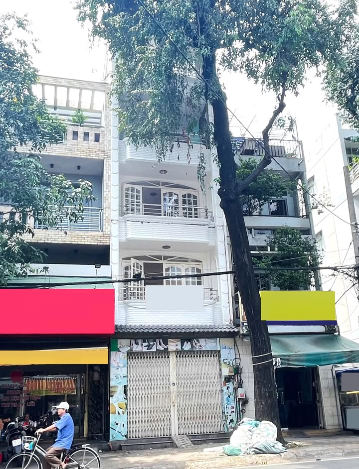 Nhà Mặt Tiền Ông Ích Khiêm 57m² giá 35 triệu - Khu vực kinh doanh sầm uất!