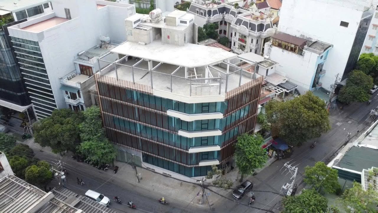 Cho thuê tòa nhà văn phòng góc 2 mặt tiền 38 Cửu Long, 432m² - Kinh doanh tự do!