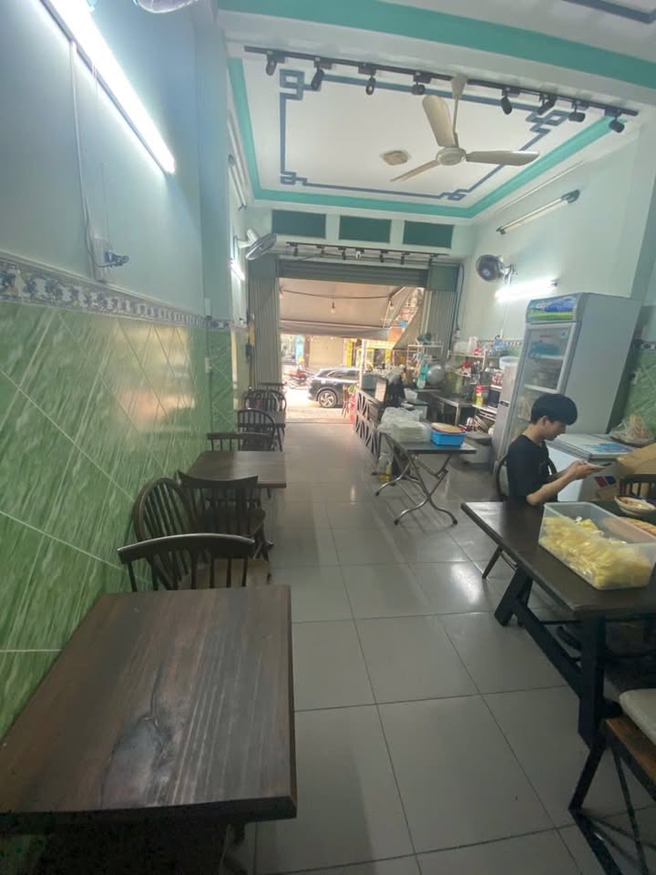 Mặt bằng kinh doanh đường D2, Bình Thạnh 10 triệu/tháng - Phù hợp mọi ngành nghề!