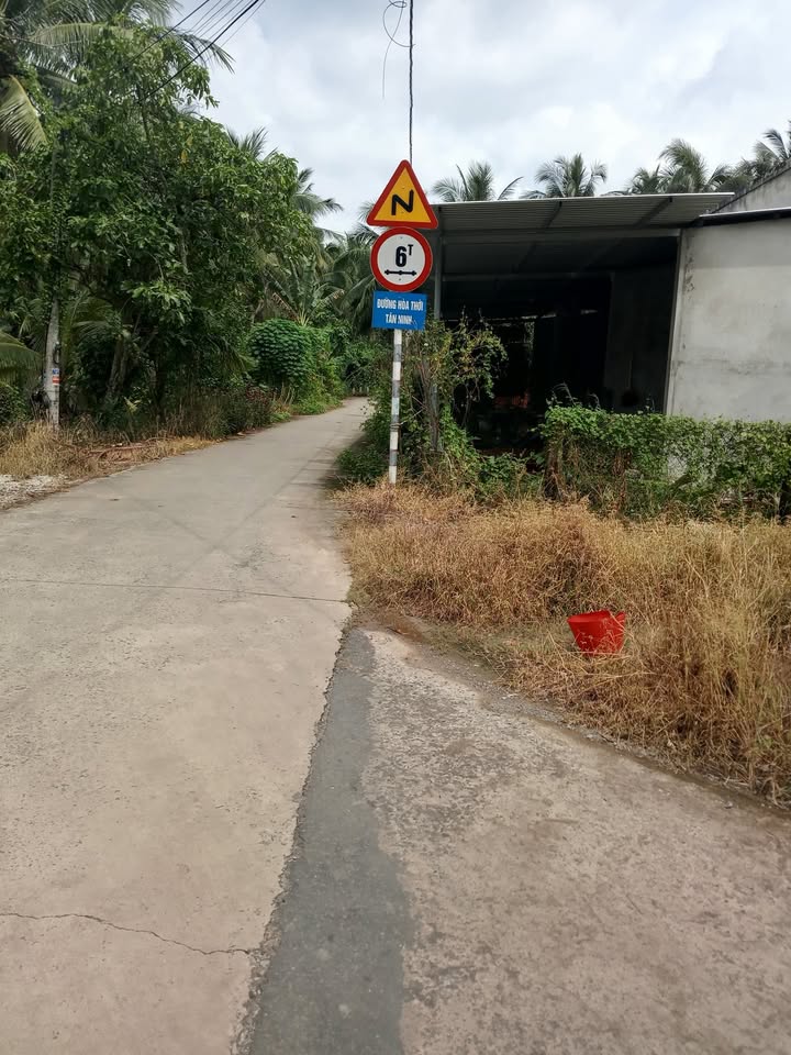 Đất thổ cư ấp Long Hoà, xã Hòa Định, 290.5m² giá 550 triệu - Cơ hội đầu tư hiếm có!