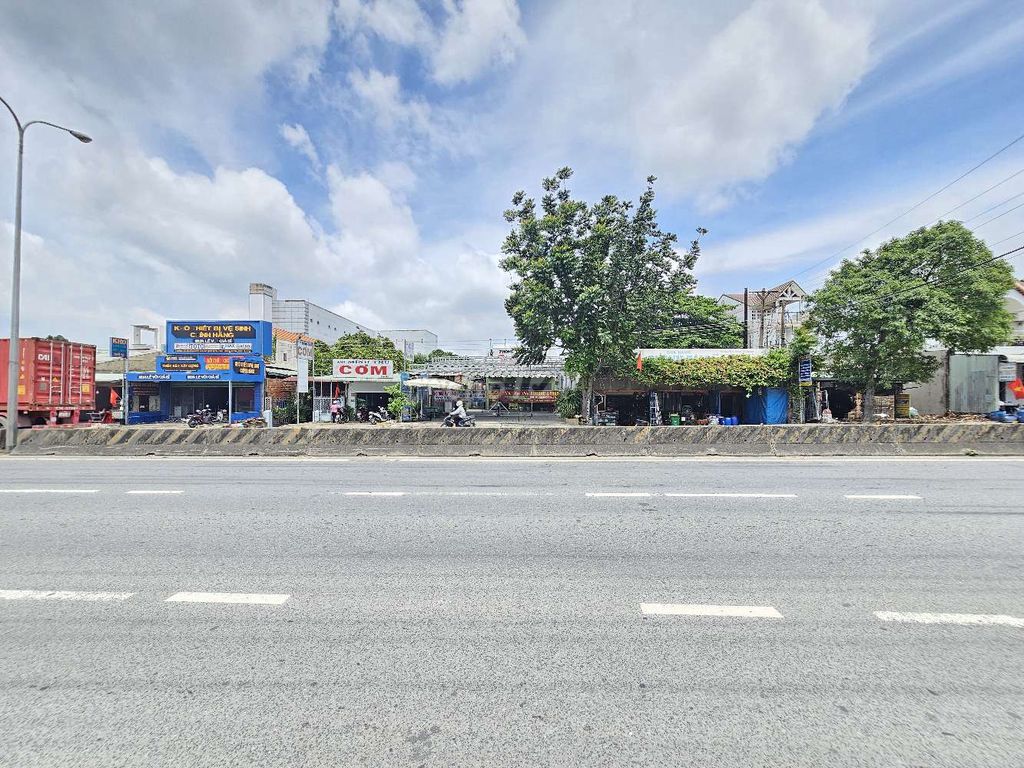 Đất mặt tiền Quốc Lộ 1K, Bình An, Dĩ An 252m² giá 12 tỷ - Kinh doanh sầm uất!