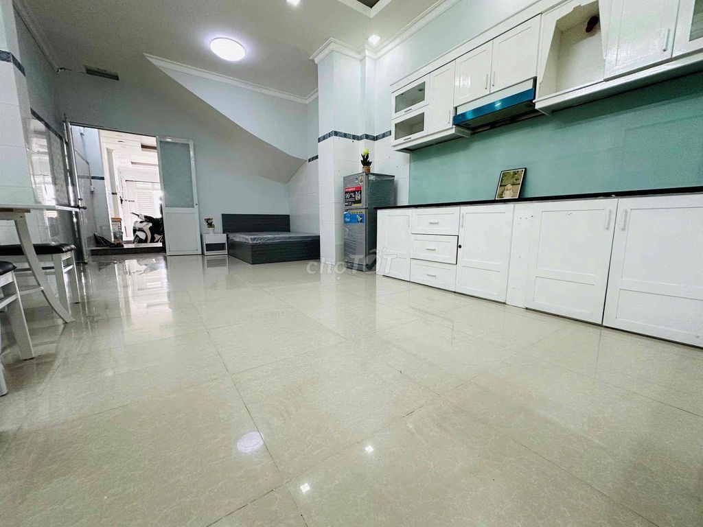 Căn hộ dịch vụ Quận 6 30m² giá 4.5 triệu - Không chung chủ, giờ giấc tự do!