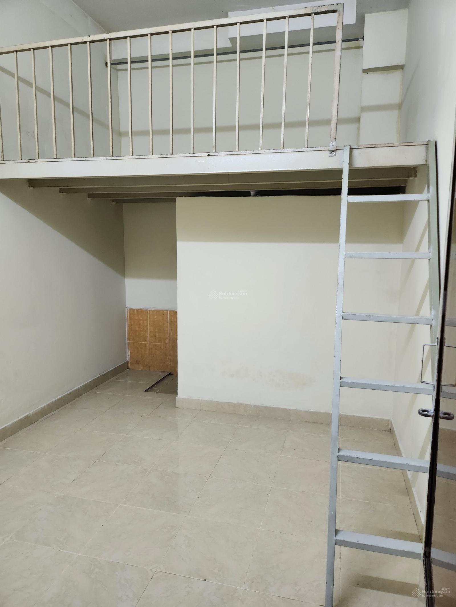 Phòng trọ cho thuê P17 Gò Vấp 12m² giá 2.6 triệu - An ninh và tiện nghi đầy đủ!