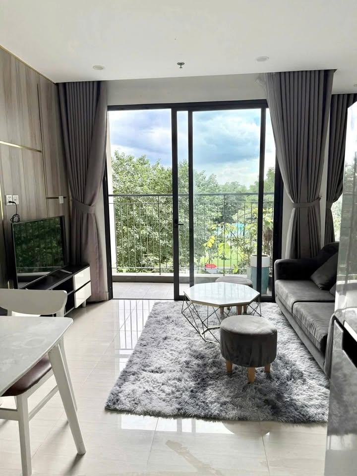 Căn hộ Vinhomes Grand Park Thủ Đức 2PN giá 8.5 triệu - Full nội thất hiện đại!