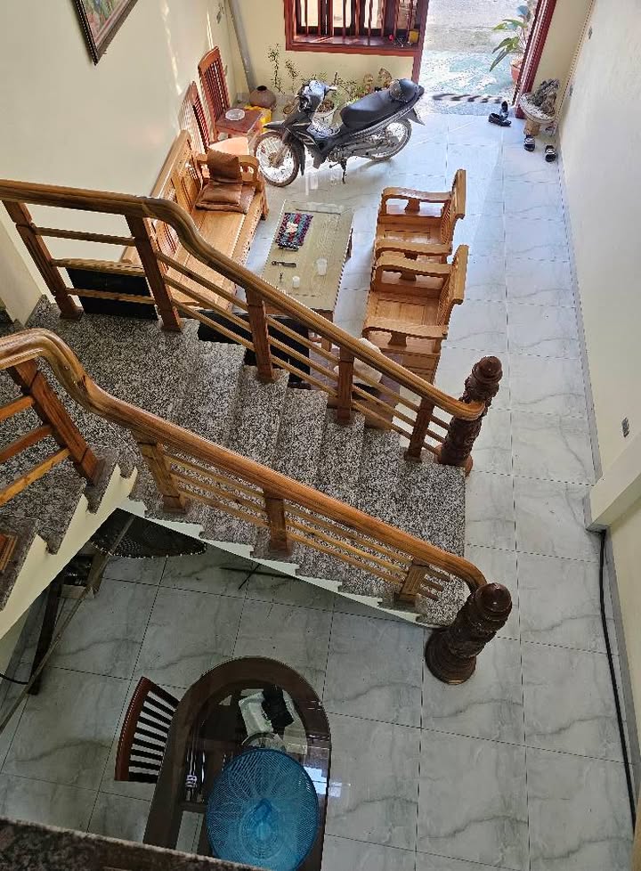 Nhà 2 tầng Đông Cương 52m² giá 1 tỷ - Cách công sở chỉ 100m!