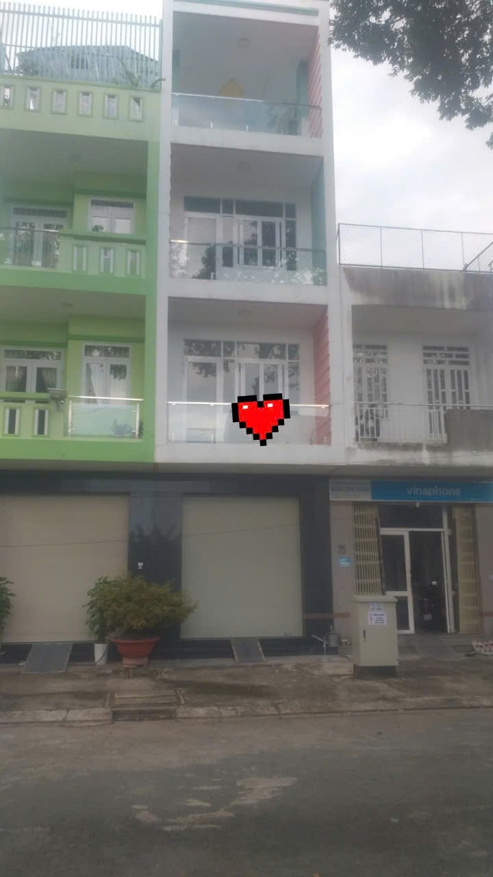 Nhà phố KDC Thái Dương Tân An 251m² giá 5 tỷ - Giảm ngay 200 triệu cho khách thiện chí!