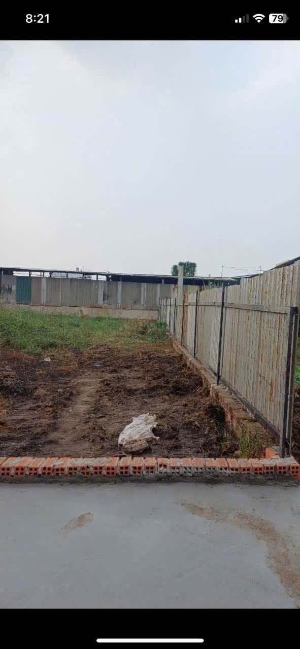 Đất sổ đỏ Hóc Môn 150m² giá 4 tỷ - Mặt tiền đường lớn, tiện xây dựng!