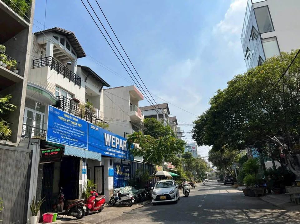 FrontHouse Tân Thành 74m² giá 8.9 tỷ - Góc 2 mặt tiền kinh doanh đắc địa!