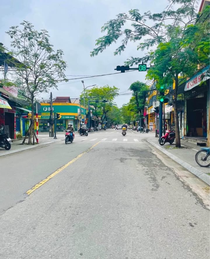 Đất kiệt ô tô Nguyễn Trãi 215m² giá 4.3 tỷ - Sẵn sàng xây dựng ngay!