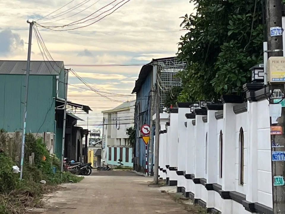 Đất thổ cư hẻm 591 Phạm Văn Đồng 120m² giá 1.35 tỷ - Hướng Bắc, thương lượng nhẹ!