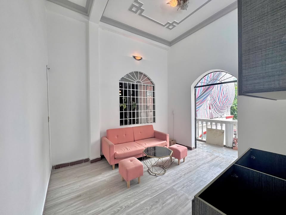 Căn hộ cho thuê 1 phòng ngủ Nguyễn Thượng Hiền Q10 - Nhà mới, giờ giấc tự do!