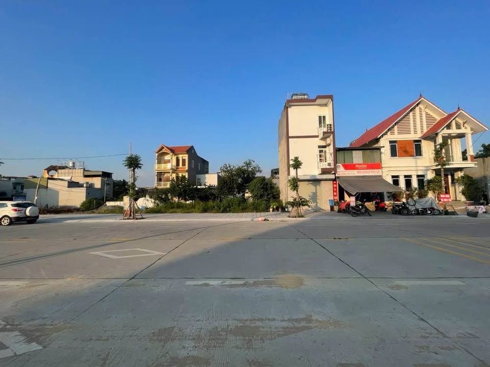 Đất mặt đường 31m Liên phường Cao Thắng Hạ Long 62.9m² giá 5 tỷ - Cơ hội đầu tư hiếm có!