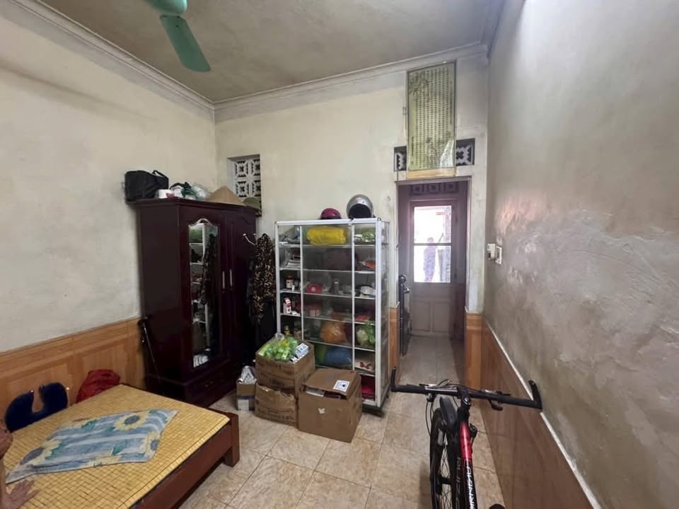 Nhà mặt đường Cao Thắng, Hạ Long 61.2m² giá 7 tỷ - Dòng tiền ổn định!