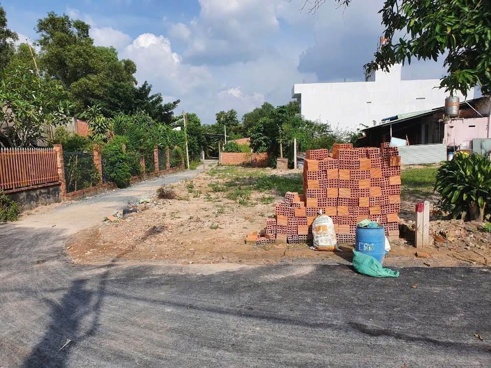 Đất nền Tân An Hội Củ Chi 176m² giá 2.1 tỷ - Góc 2 mặt tiền, thương lượng ngay!