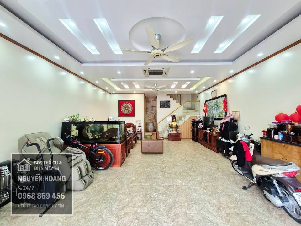 Nhà phố Vincom Điện Biên 88m² giá 11 tỷ - Sang trọng và tiềm năng kinh doanh!