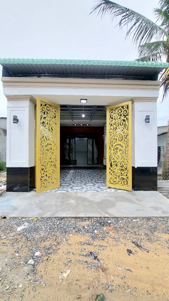 Nhà phố Bàu Năng, Ninh Thạnh, 160m² giá 1.38 tỷ - Hướng Đông, sân ô tô rộng rãi!