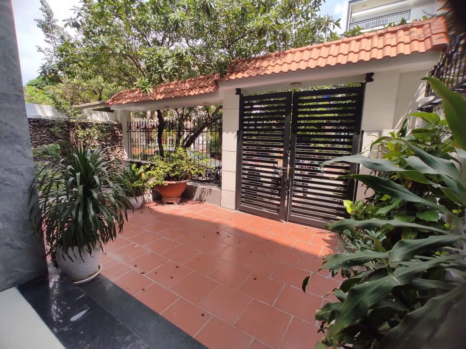 Biệt thự Nam Long Trần Trọng Cung 192m² giá 34 tỷ - Thiết kế hiện đại, sổ đỏ chính chủ!