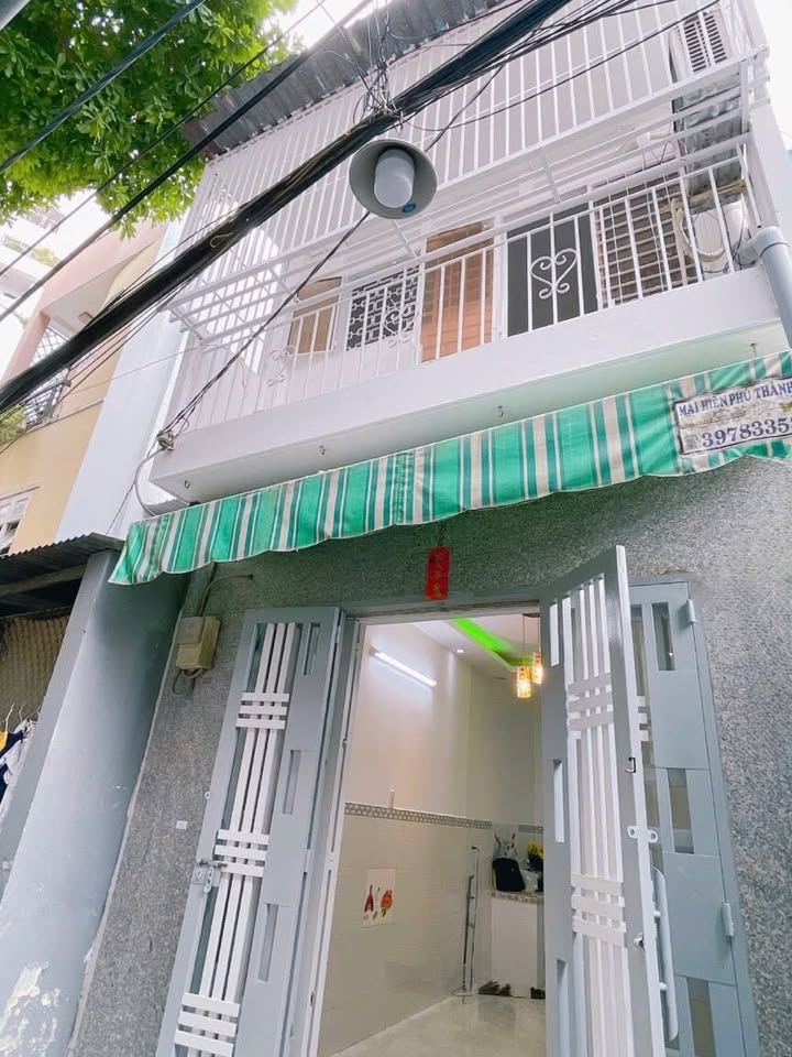 Nhà riêng Khánh Hội, Quận 4 giá 2.999 tỷ - Sổ hồng chính chủ!