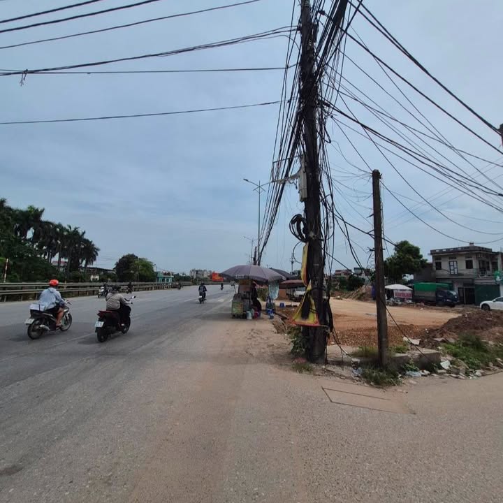 Đất tặng nhà 2 tầng Liên Ninh - 50m² chỉ 4 tỷ - Sổ đỏ nở hậu!