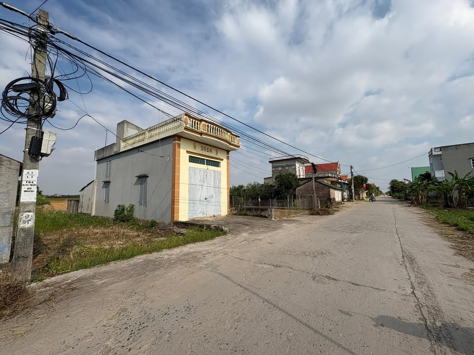 Đất mặt đường liên huyện Đăng Triều 100m² giá 2 tỷ - Cơ hội đầu tư sinh lời!