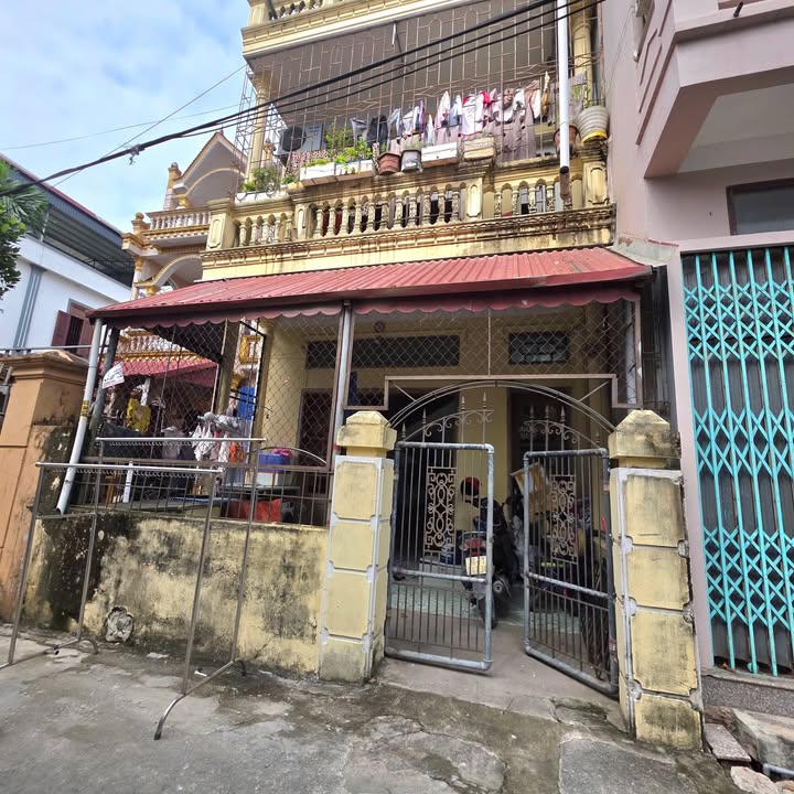 Nhà bán Quảng Thịnh 85m² giá 1.836 tỷ - Thiết kế đẹp, vị trí đắc địa!