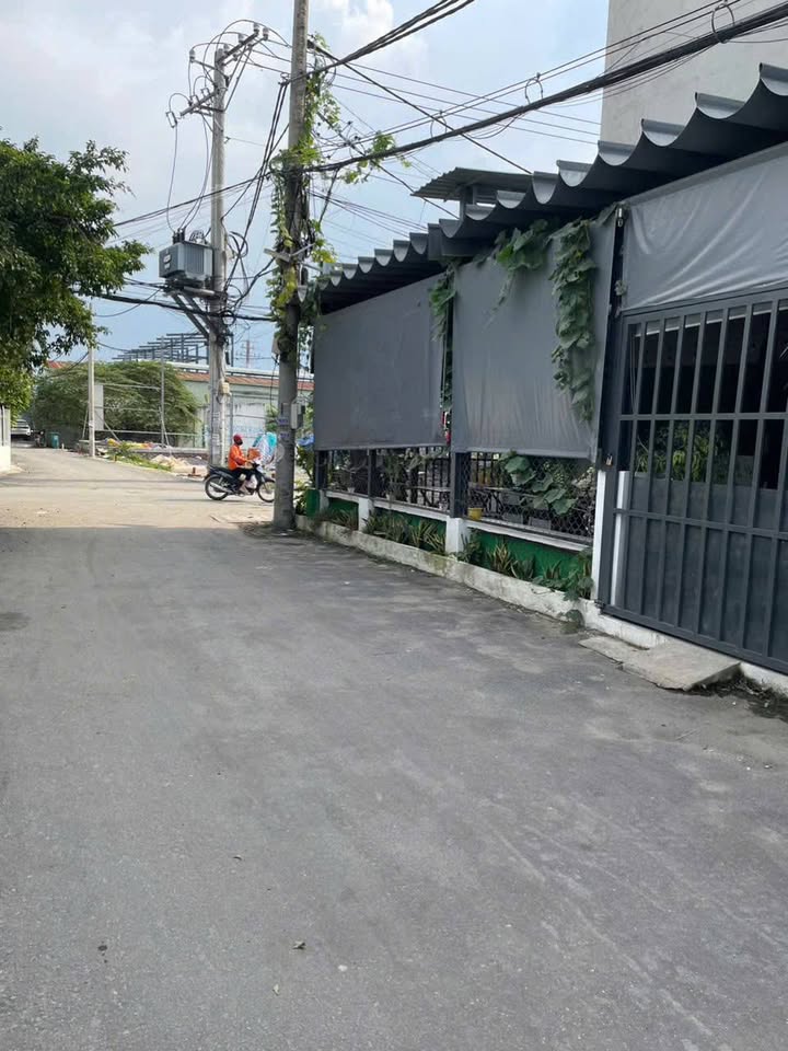 Đất nền An Phú Đông 272m² giá 8 tỷ - Cơ hội đầu tư ngay hôm nay!