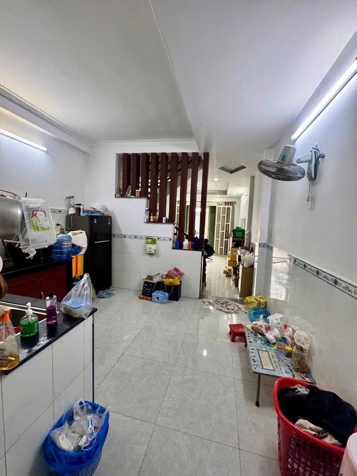 Nhà 2 tầng Nguyễn Xí, Bình Thạnh 50m² giá 6 tỷ - Chính chủ, hoàn công đầy đủ!