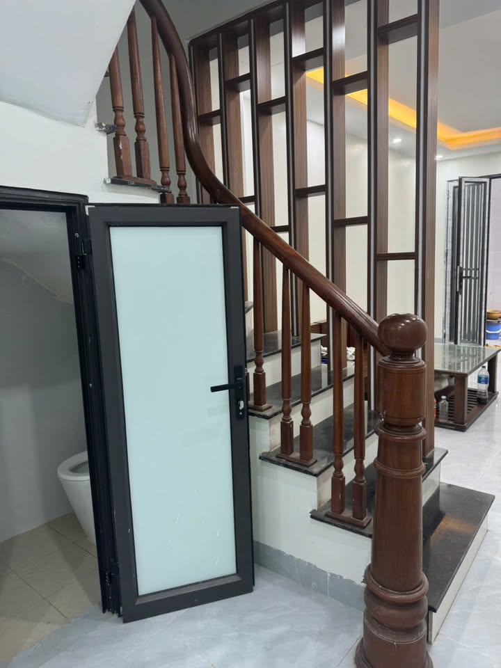 Nhà 3 tầng Vĩnh Hưng 35m² giá 3.7 tỷ - Vị trí đẹp, thương lượng nhẹ!