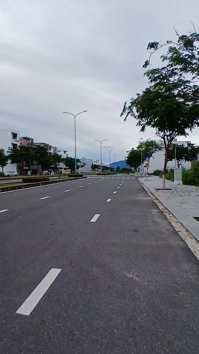 Đất mặt tiền Võ Văn Kiệt 100m² giá 11 tỷ - Cơ hội đầu tư sinh lời!