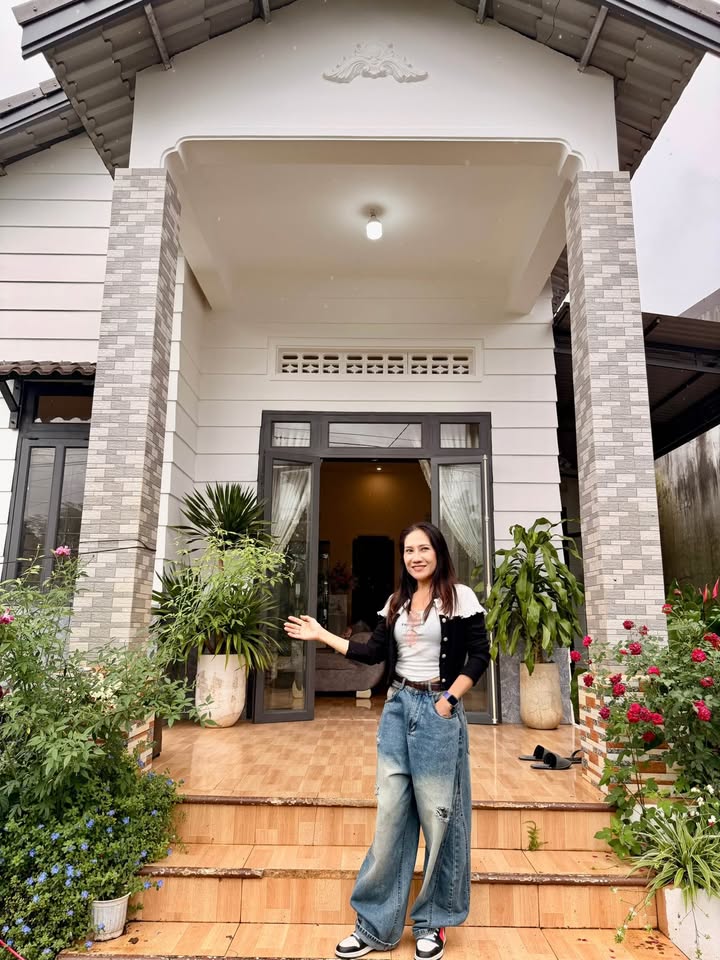 Nhà riêng mặt tiền đường KA2, Tân An, Đắk Lắk 261m² giá 3.2 tỷ - Vị trí thuận lợi, không gian thoáng đãng!