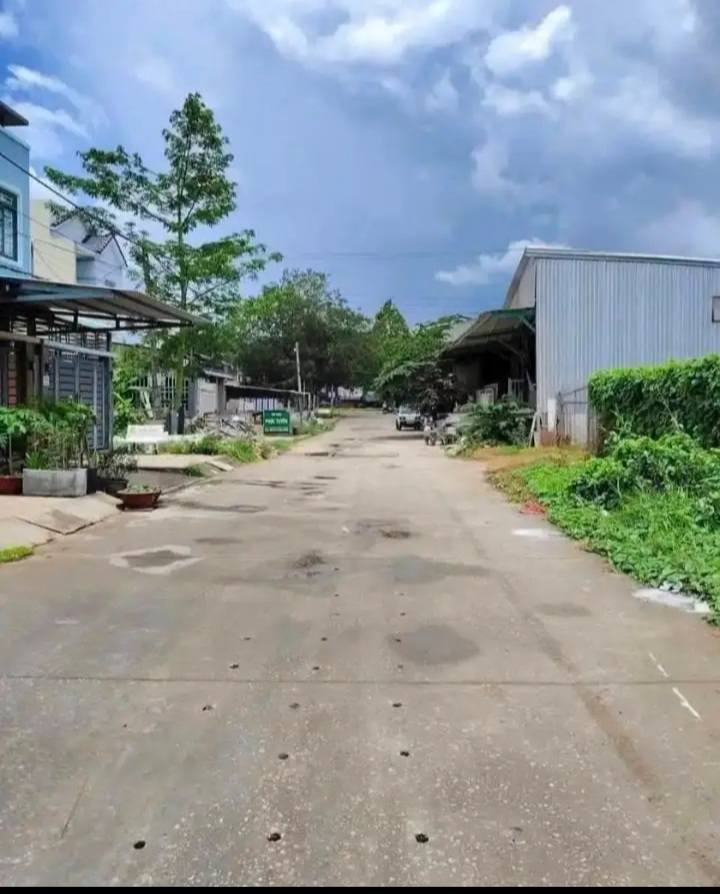 Đất nền Hẻm 567 Trần Hưng Đạo, Phú Lợi 190m² - Giá chỉ 1.4 tỷ, thương lượng ngay!