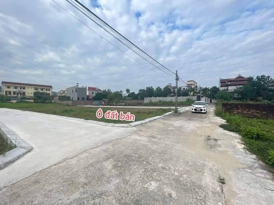 Đất nền lô góc 2 mặt tiền Vệ Linh, Sóc Sơn 84m² giá chỉ 2 tỷ - Đầu tư sinh lời cao!