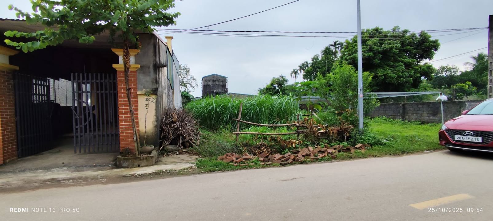 Bán lô đất Nhuận Trạch, Lương Sơn, Hòa Bình 197m² - Giá chỉ 3 tỷ, pháp lý rõ ràng!