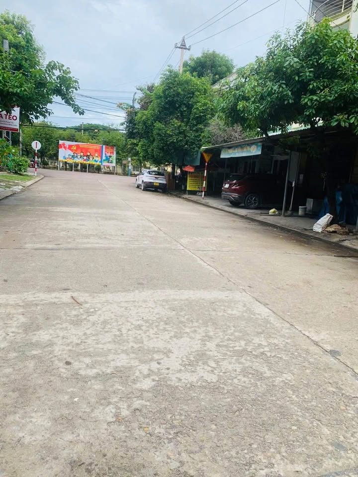 Đất nền Nhơn Phú 87.5m² giá 1.97 tỷ - Gần trường học, tiện ích đầy đủ!