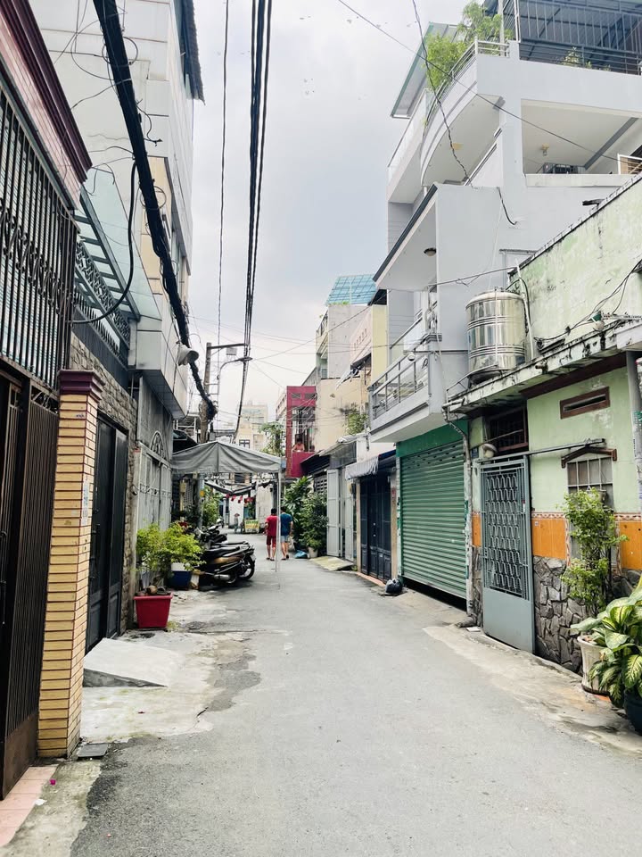 Nhà mặt tiền Bàu Cát, Tân Bình 63m² giá 11.9 tỷ - Đầu tư sinh lời cao!