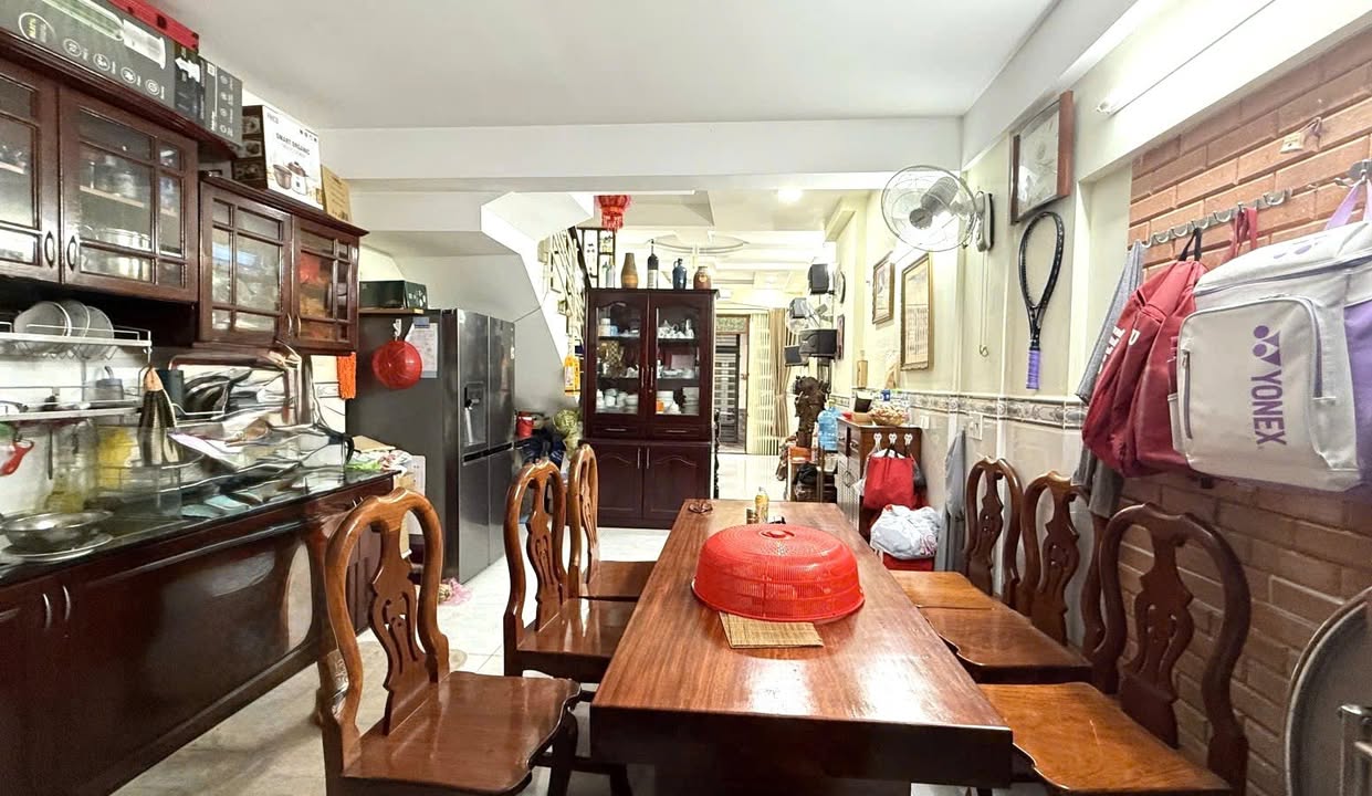 Nhà đẹp 64m² 4 tầng tại P8 Quang Trung - Gần Cityland chỉ 7 tỷ!