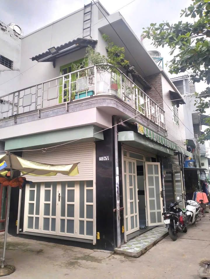 Nhà đẹp hẻm xe tải An Dương Vương, Bình Tân 36m² giá 3.8 tỷ - Sẵn sàng vào ở ngay!