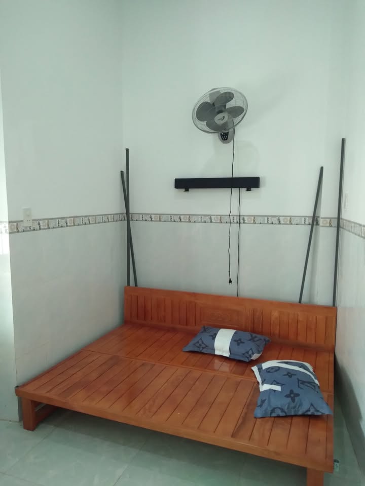 Nhà 2 tầng 4 phòng ngủ tại Diên Điền 76m² giá 3 tỷ - Không thể bỏ lỡ!