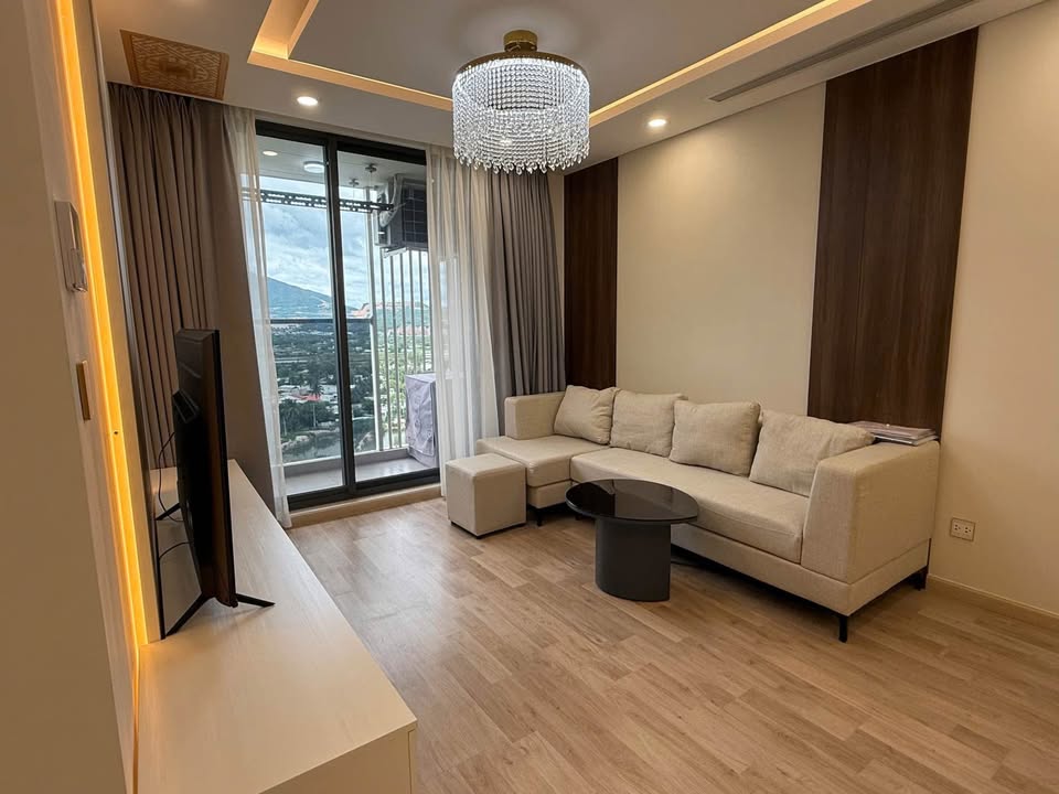 Căn hộ 1 phòng ngủ CT1 Riverside Luxury Nha Trang 43m² giá 3.3 tỷ - View sông cực đẹp!