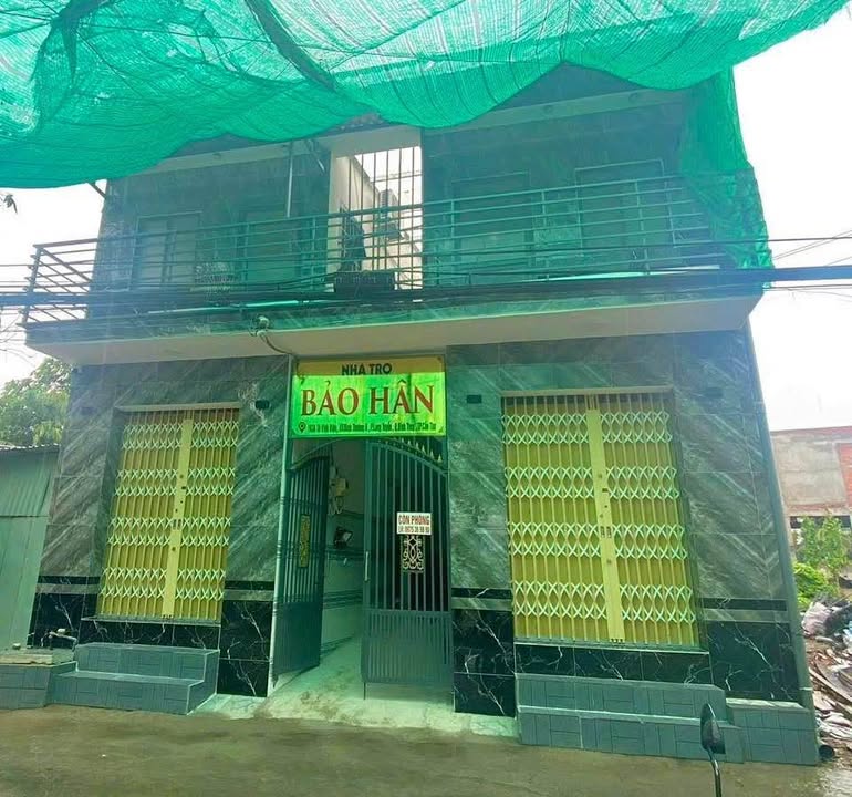 Dãy trọ 18 phòng Tô Vĩnh Diện Cần Thơ 580m² giá 7.99 tỷ - Cơ hội đầu tư hấp dẫn!