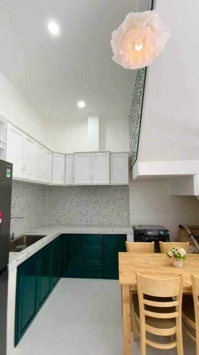 Nhà trệt lầu 57,5m² tại Bình Dương B - Giá chỉ 1.98 tỷ - Sổ hồng chính chủ!