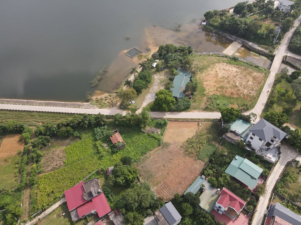 Đất nền Nhuận Trạch Lương Sơn 1500m² - Cách hồ Đồng Chanh chỉ 10 bước chân!