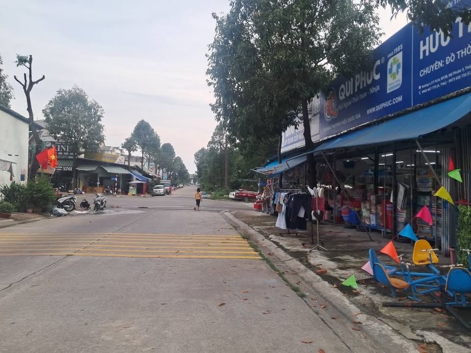 Đất nền Thới Hòa Bến Cát 150m² giá 800 triệu - Sổ đỏ chính chủ, hỗ trợ trả góp!