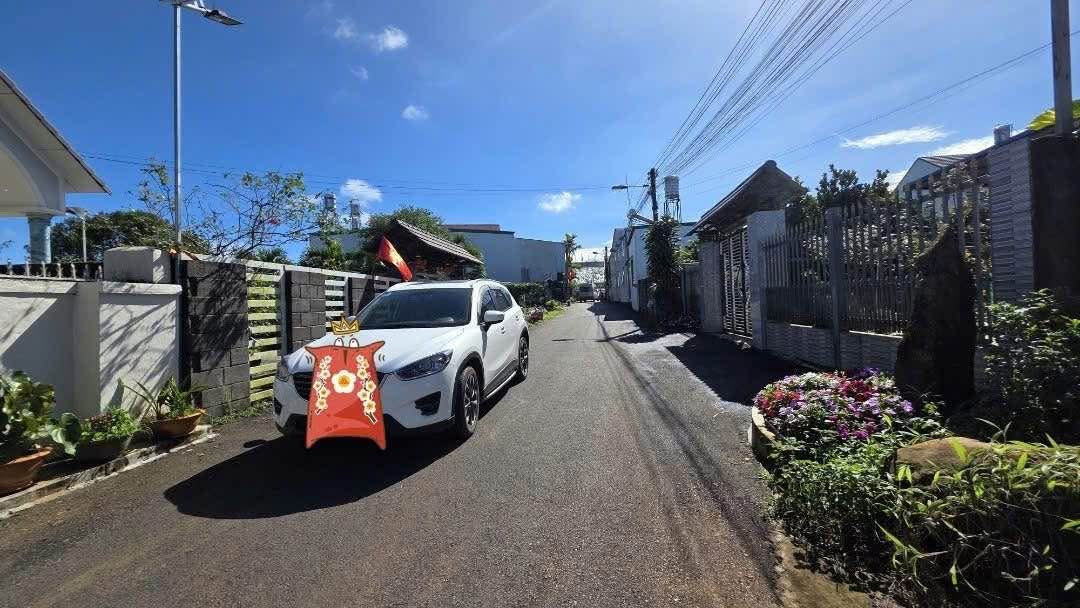 Đất thổ cư Hẻm 57 Nguyễn Tri Phương Bảo Lộc 1000m² giá 4.7 tỷ - Cơ hội đầu tư hấp dẫn!