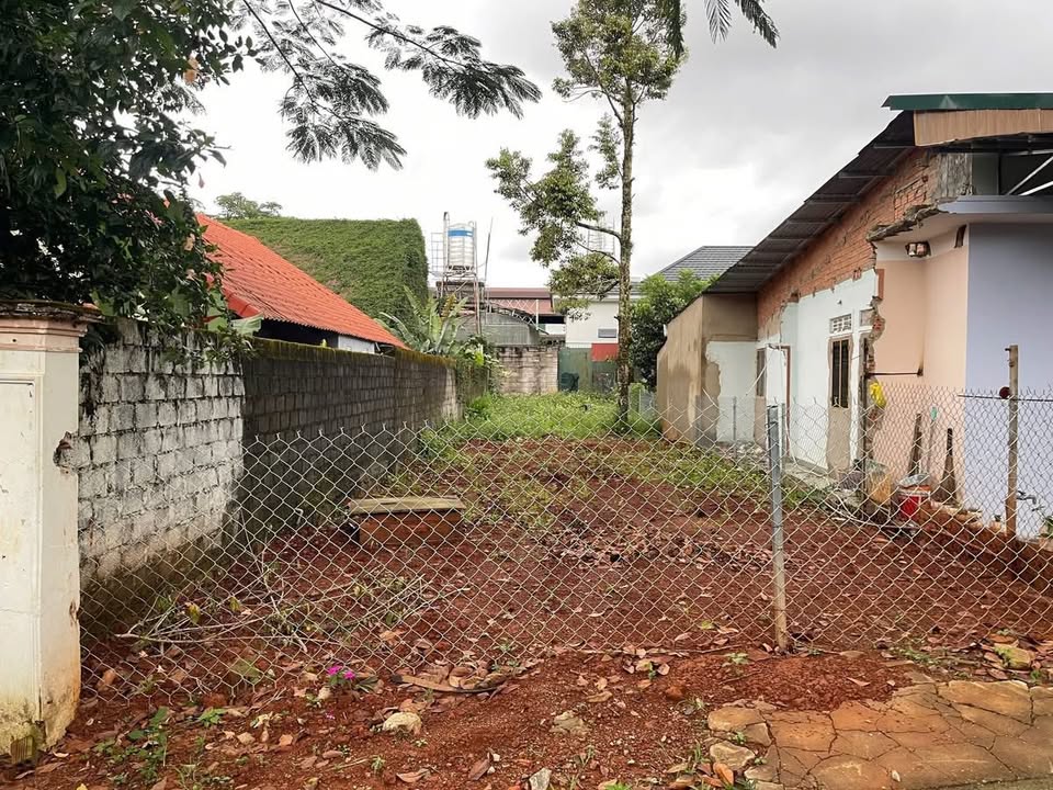 Đất 2 mặt tiền hẻm 1/5 phường B'Lao, Bảo Lộc 207m² giá 2.05 tỷ - Cơ hội đầu tư sinh lời!