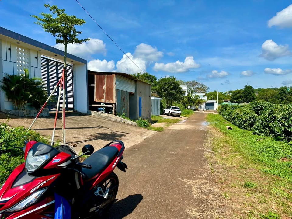 Đất 2 mặt tiền đường Hoàng Sa, P. Diên Hồng, 528m² giá 1.8 tỷ - Đầu tư sinh lời ngay!