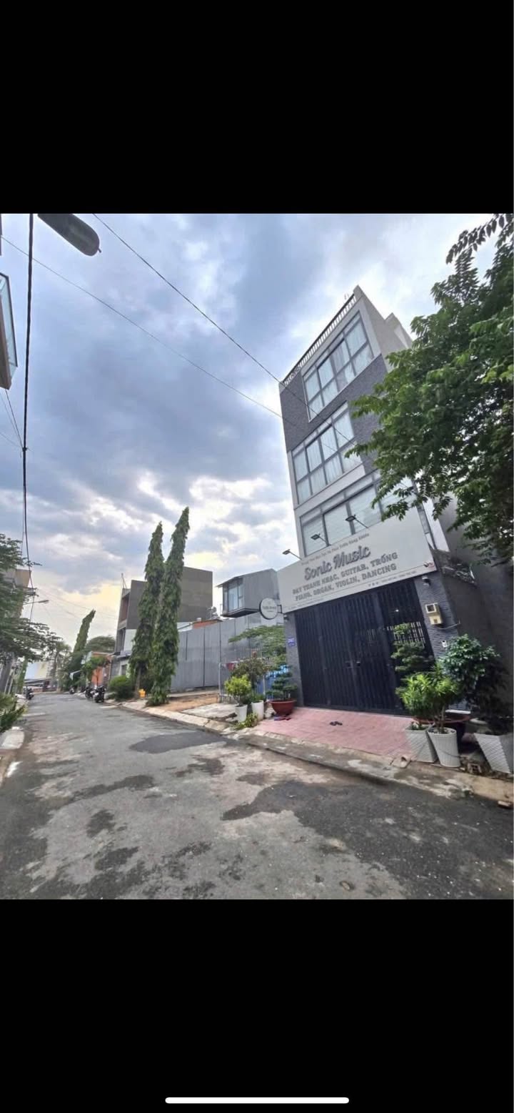 Bán đất tặng nhà kho xưởng 148m² giá 7.2 tỷ - Đầu tư sinh lời tại Thủ Đức!